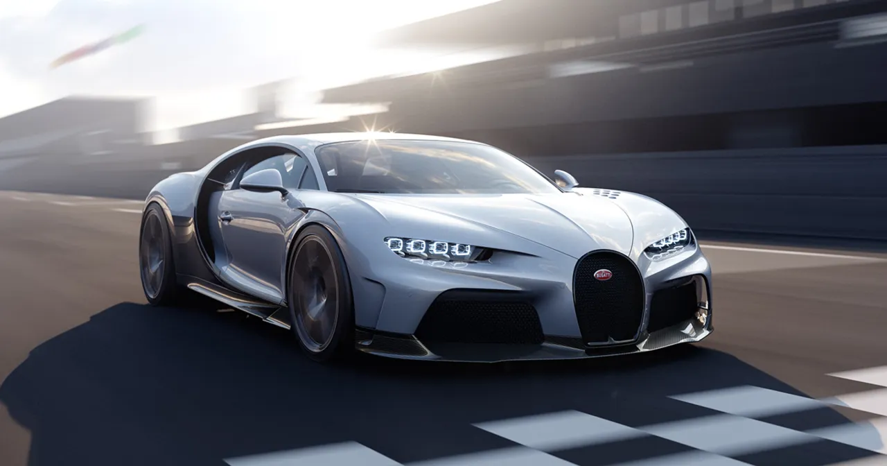 Bugatti Chiron na tle luksusowej rezydencji