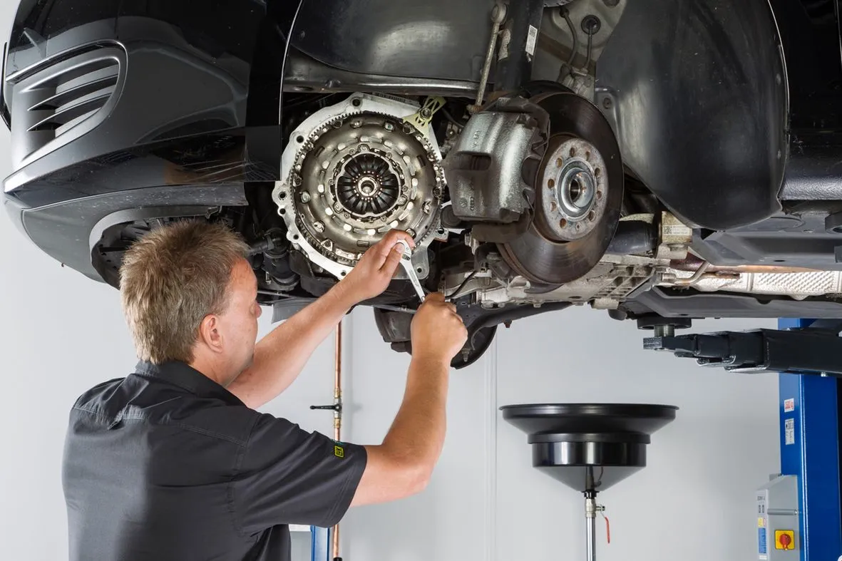 porównanie kosztów wymiany dwumasy