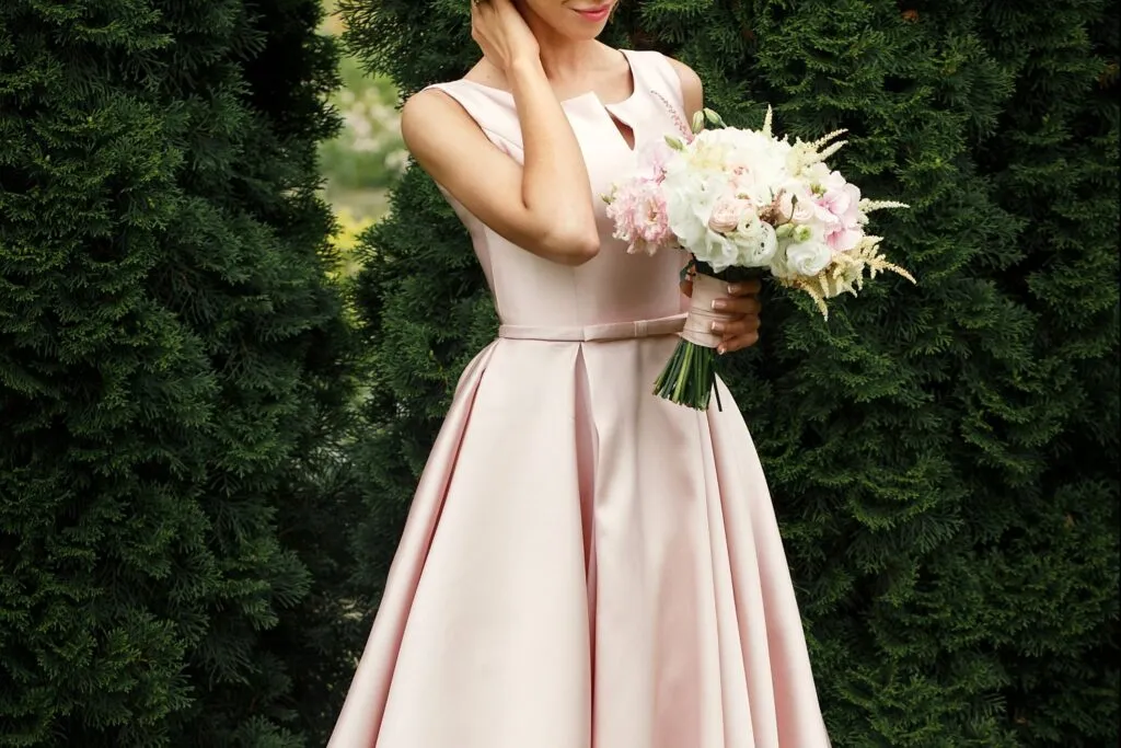 sukienki ślub cywilny kolory pastele beże