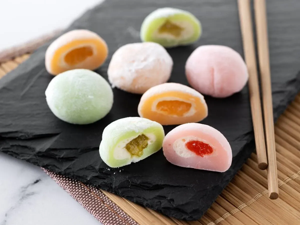 mochi krojone na małe kawałki