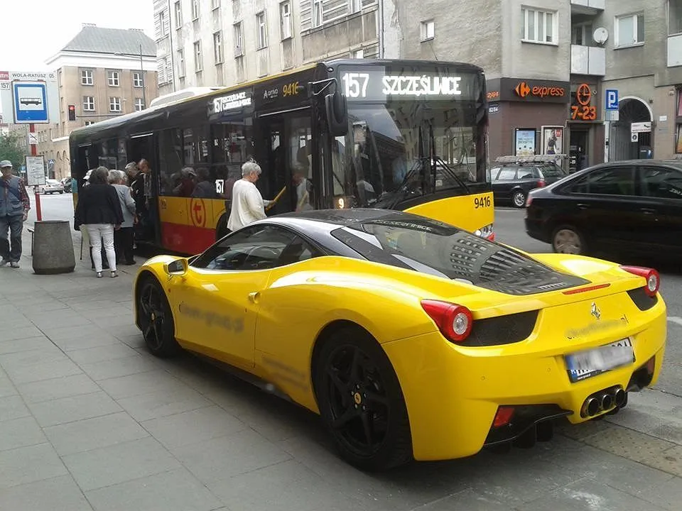 Ferrari na ulicach Polski