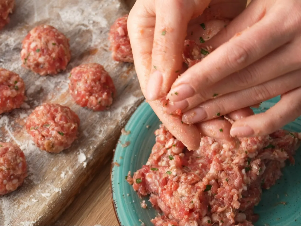 mielone mięso drobiowe do pulpetów