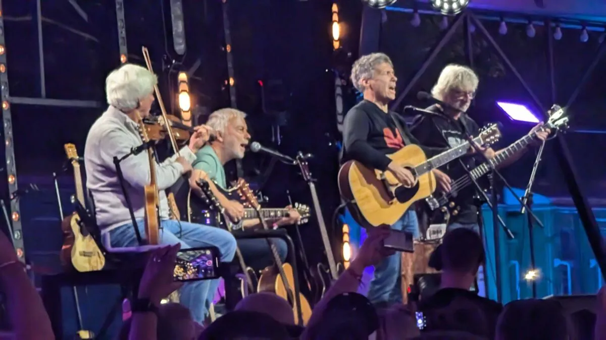 Stare Dobre Małżeństwo zespół na scenie koncert