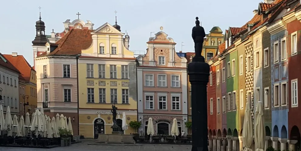 Poznań Stary Rynek widok z ratuszem