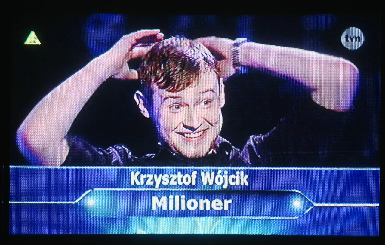 Krzysztof W&oacute;jcik, milioner z programu TVN, w stresującej chwili gry.