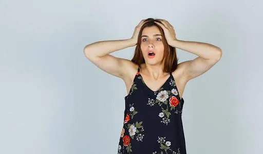 osoba zaniepokojona natrętnymi myślami