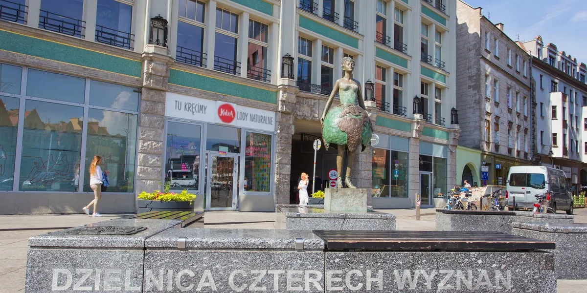 Wrocław Galeria Neonów i Dzielnica Czterech Wyznań