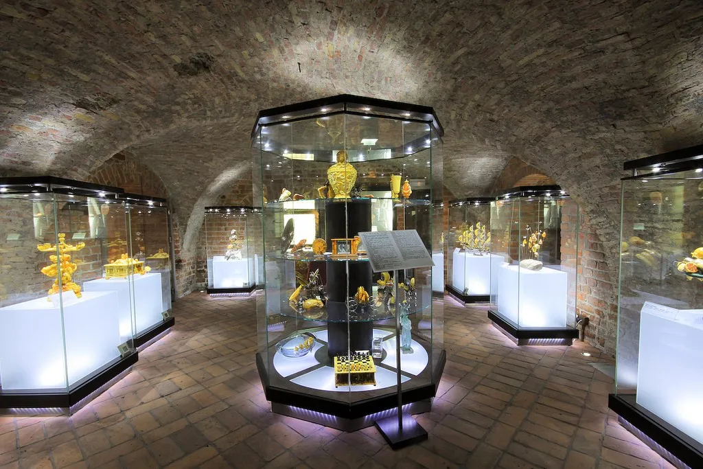 Łeba muzeum bursztynu wnętrze