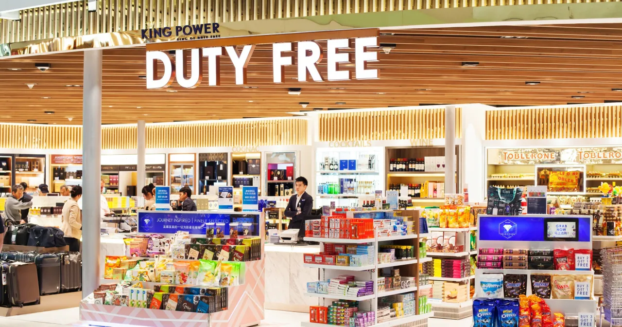 porady zakupy perfumy lotnisko