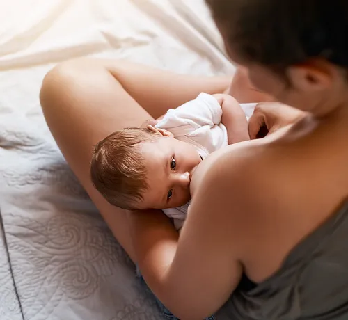 wczesne sygnały głodu noworodka