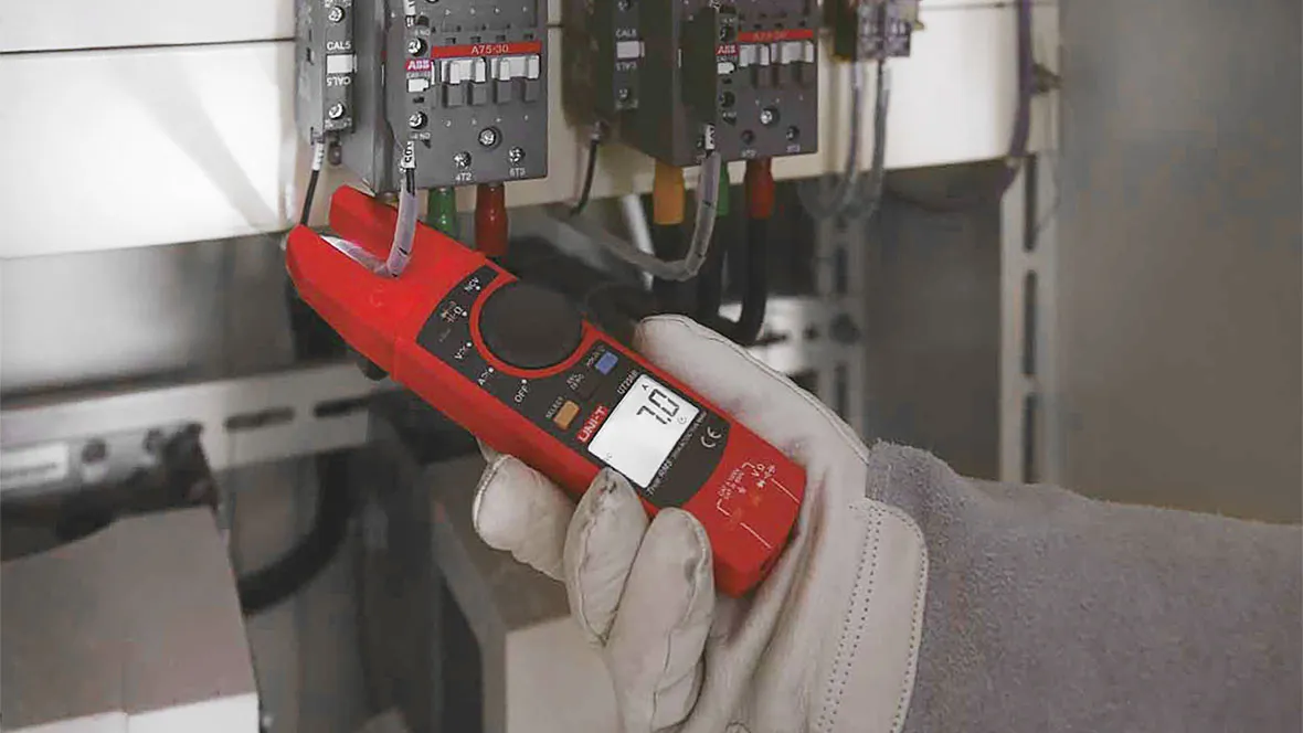 amperomierz cęgowy zasada działania