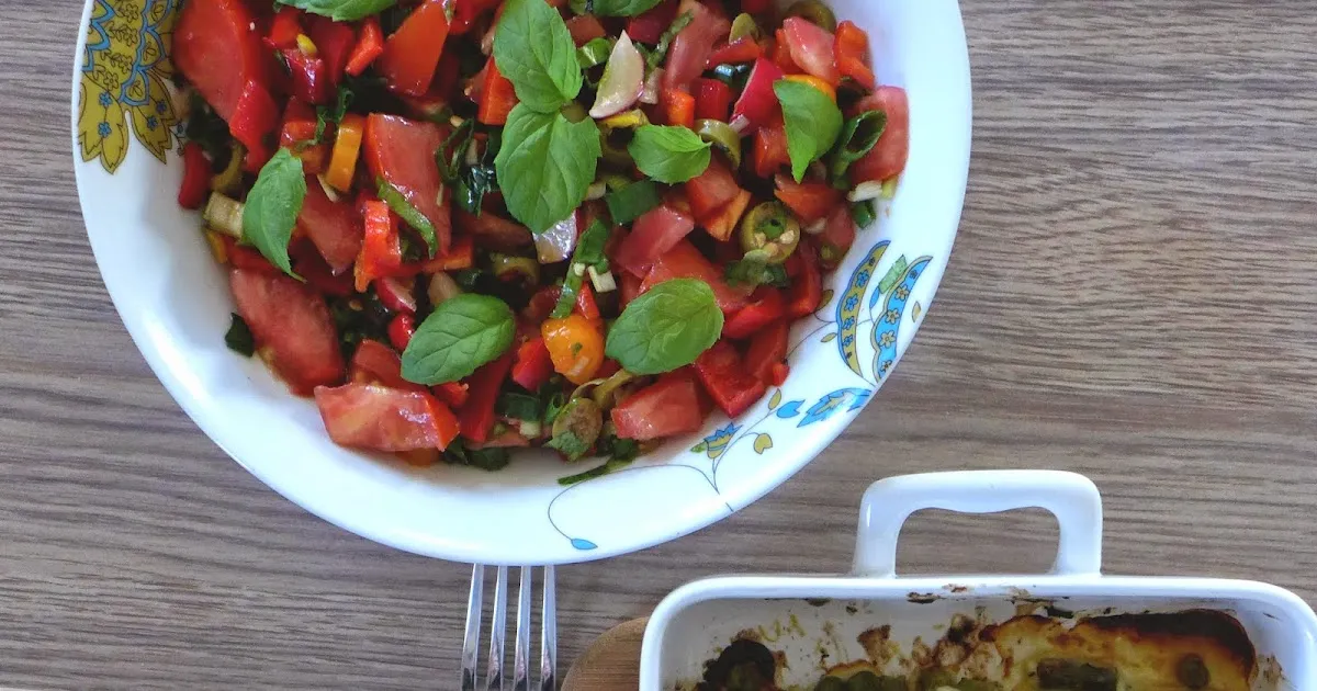 Zdjęcie Najlepsze sałatki do lasagne, które podkreślą smak Twojego dania