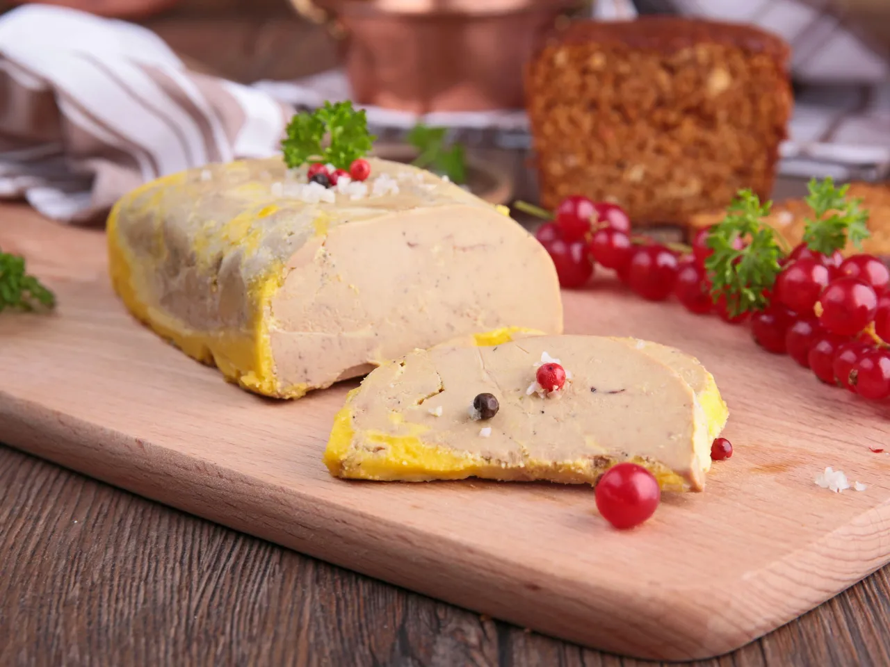 Zdjęcie Foie gras: kontrowersje, smak i etyka w kuchni francuskiej
