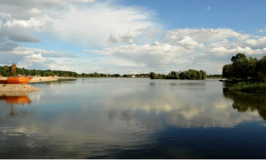 Zalew Piaski-Szczygliczka Ostr&oacute;w Wielkopolski