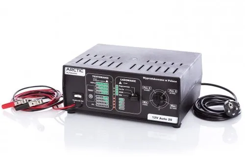 prostownik motocyklowy tradycyjny vs mikroprocesorowy