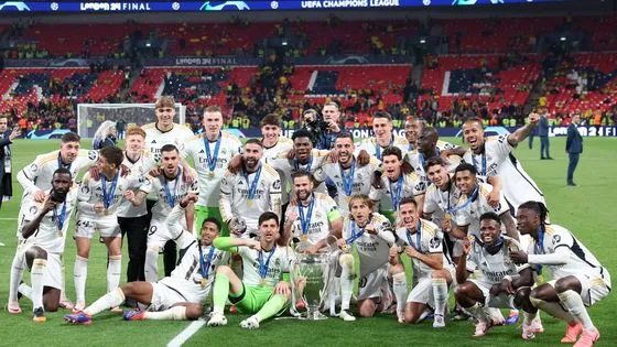 najlepsi piłkarze liga mistrz&oacute;w