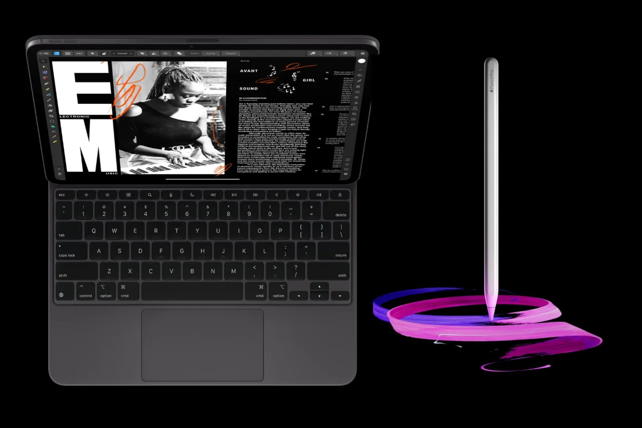 Apple Pencil Pro and Magic Keyboard for iPad Pro