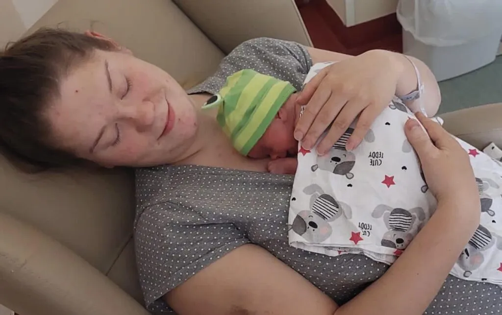 kangurowanie wcześniaka w szpitalu