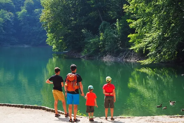 Jezioro Szmaragdowe Szczecin kolor wody