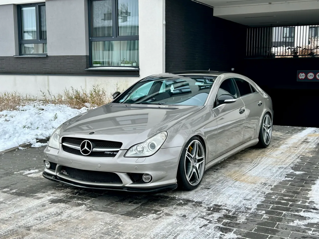 Mercedes CLS 63 AMG C219 iconic design
