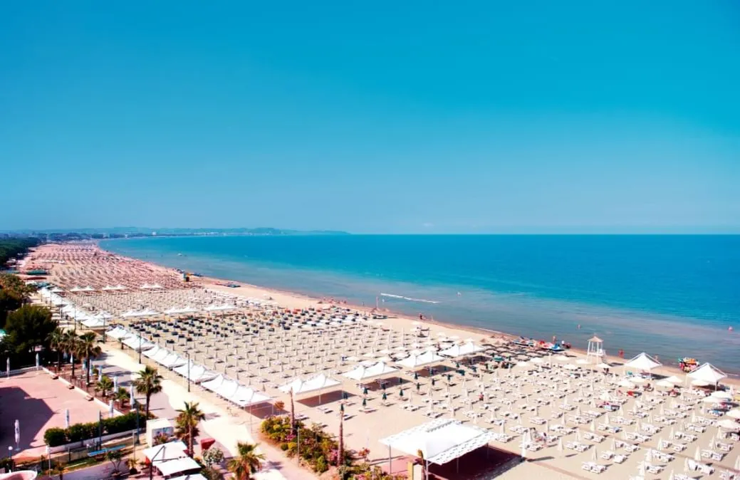 Zdjęcie Najlepsze atrakcje w Golem Albania: plaże, przygody i więcej