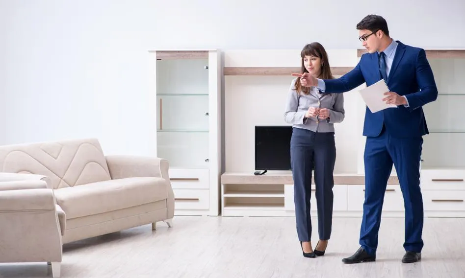 najemca podpisuje umowę z pośrednikiem