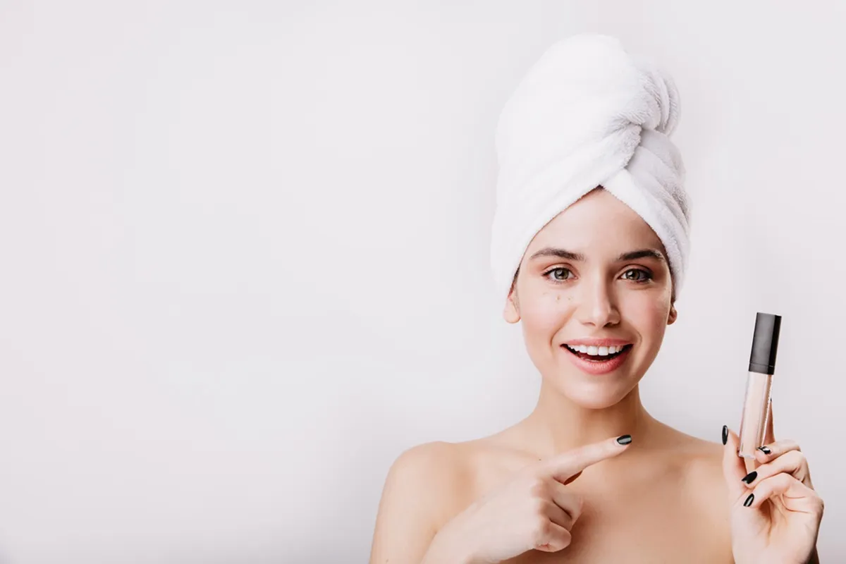 koło barw korekcja kolorystyczna, zasady doboru korektora pod oczy