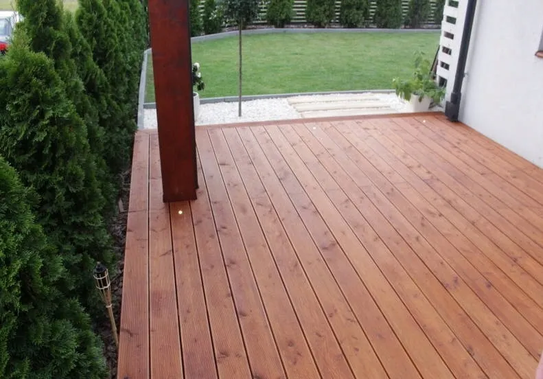 taras drewniany modrzew syberyjski