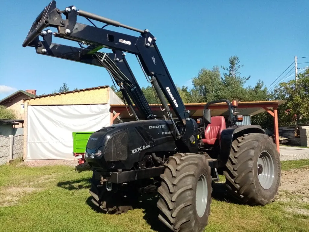 ciągnik rolniczy własnej konstrukcji SAM