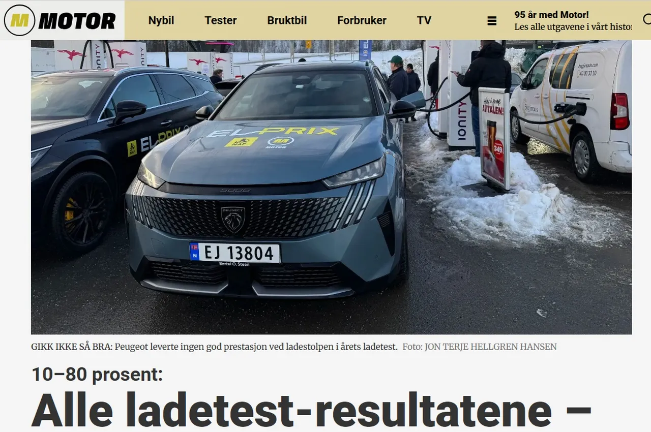 Szary Peugeot na ładowarce. Czy samoch&oacute;d elektryczny zasięg 1000 km to już rzeczywistość? Testy w zimowych warunkach.