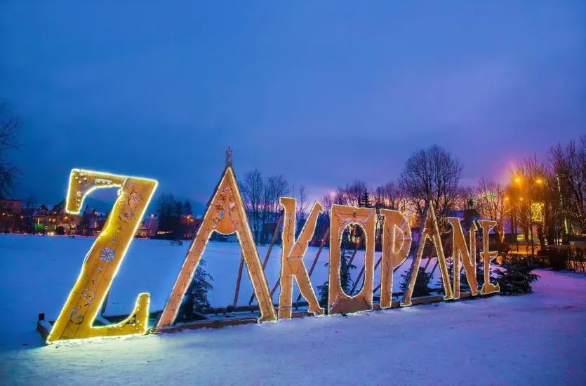 Zakopane w r&oacute;żnych porach roku