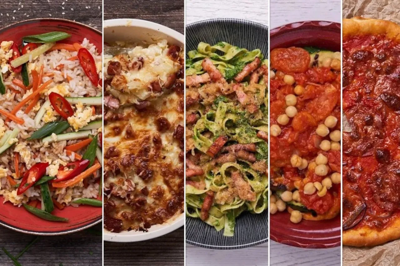 Kolorowy ryż z warzywami, zapiekanka, makaron z pesto i boczkiem, danie z ciecierzycą i warzywami, pizza. Różnorodność na lunch vs obiad.