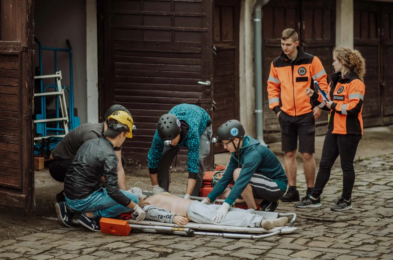 Weryfikacja kwalifikacji instruktora pierwszej pomocy