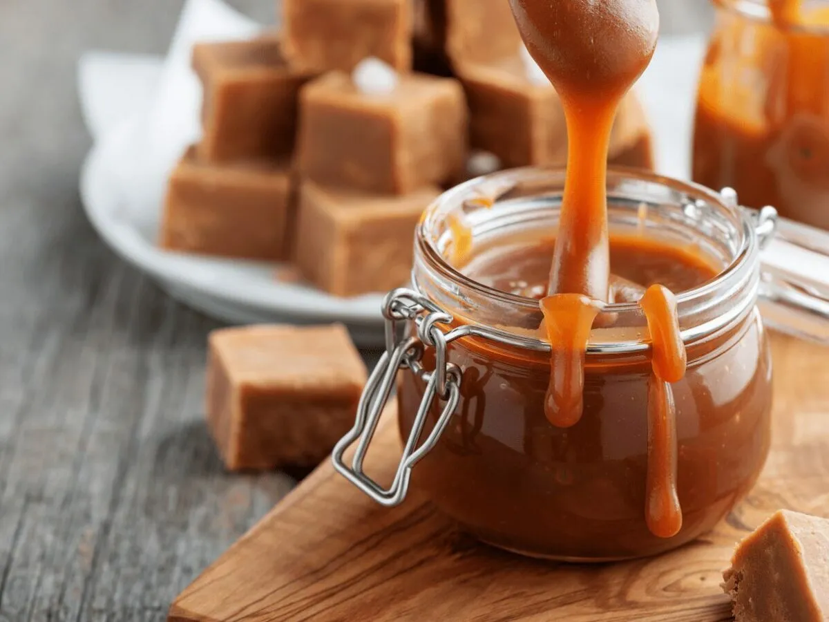 Keto karmel z masłem i śmietanką