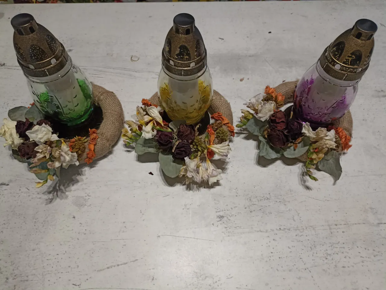 materiały do dekoracji zniczy DIY