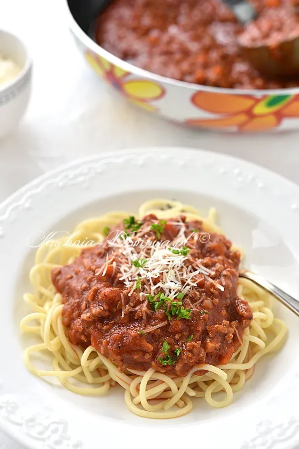 Zdjęcie Jak przygotować idealny sos spaghetti bolognese – prosty przepis