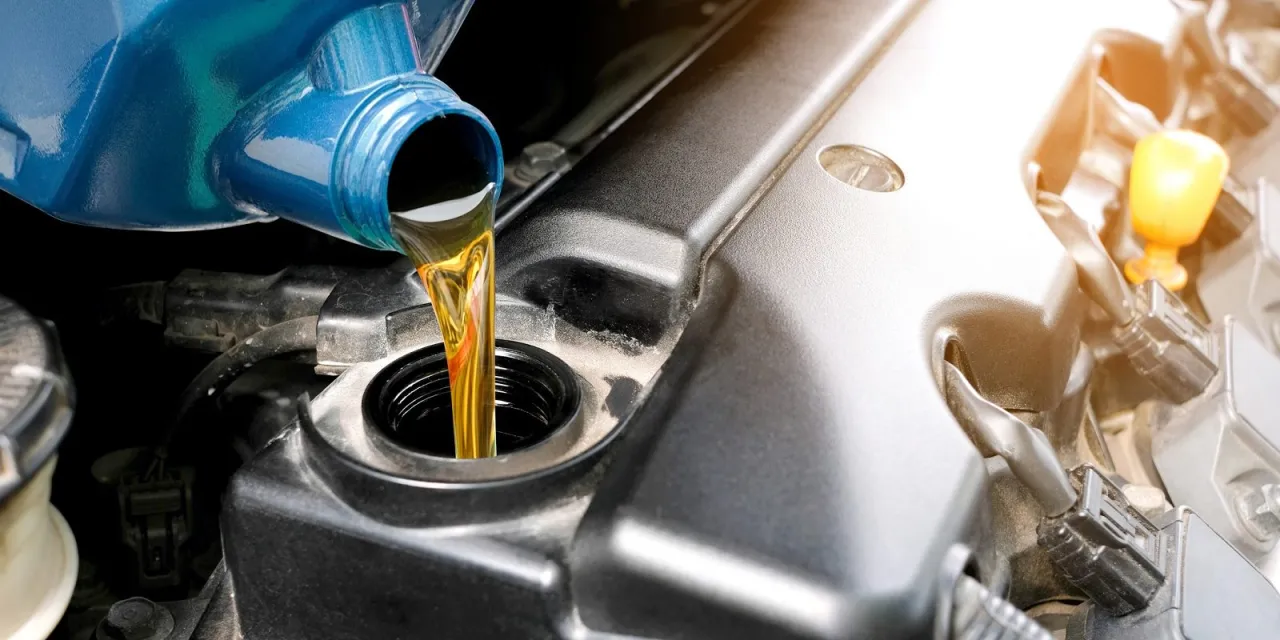 wymiana oleju silnikowego interwał