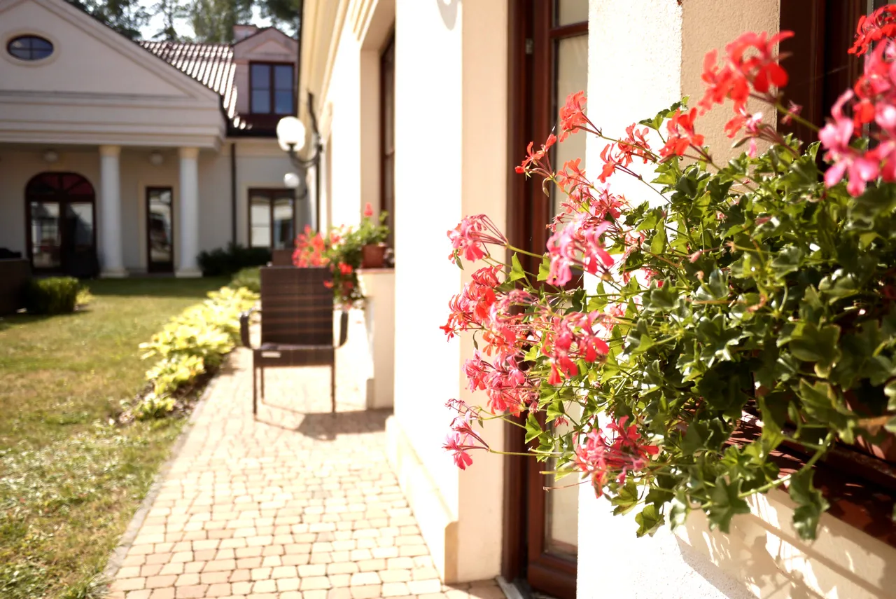 Dom Muzyka Seniora w Kątach elewacja