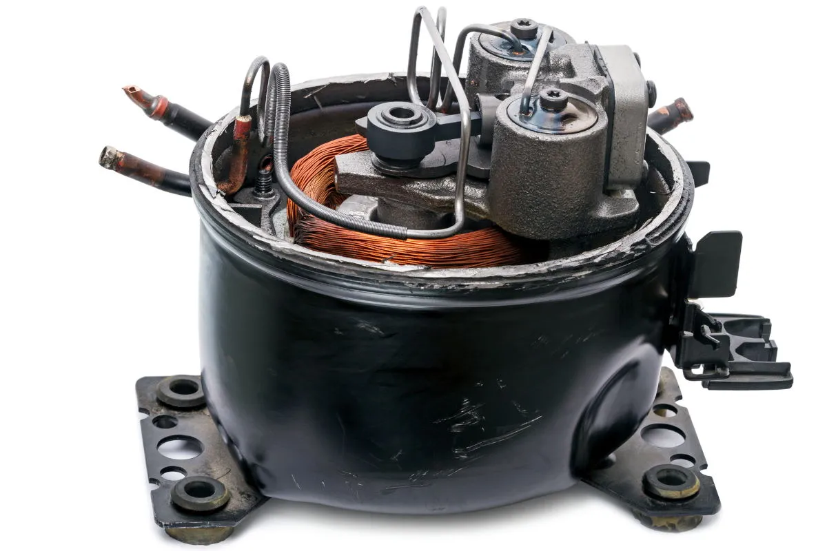 schemat działania lod&oacute;wki kompresor