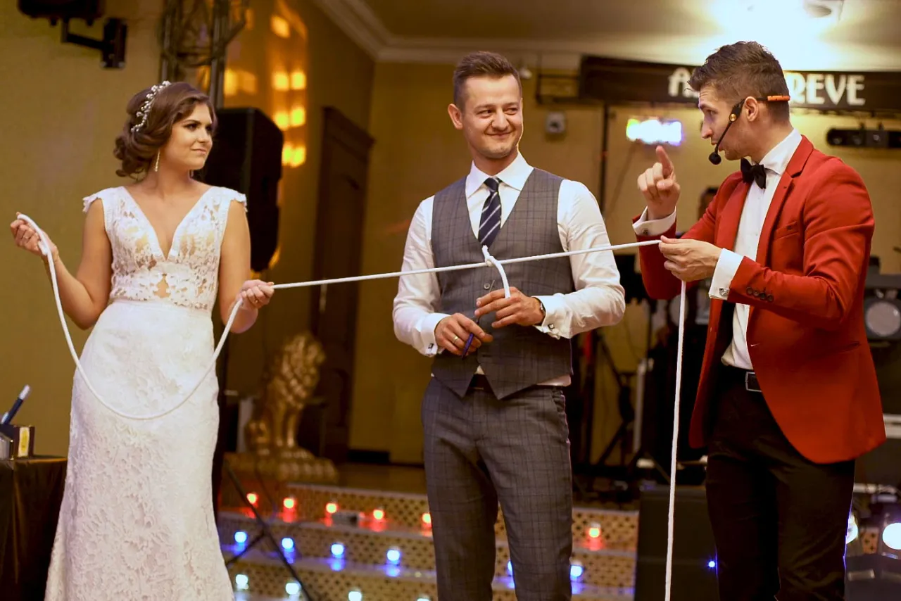 pokaz barmański wesele, iluzjonista na weselu