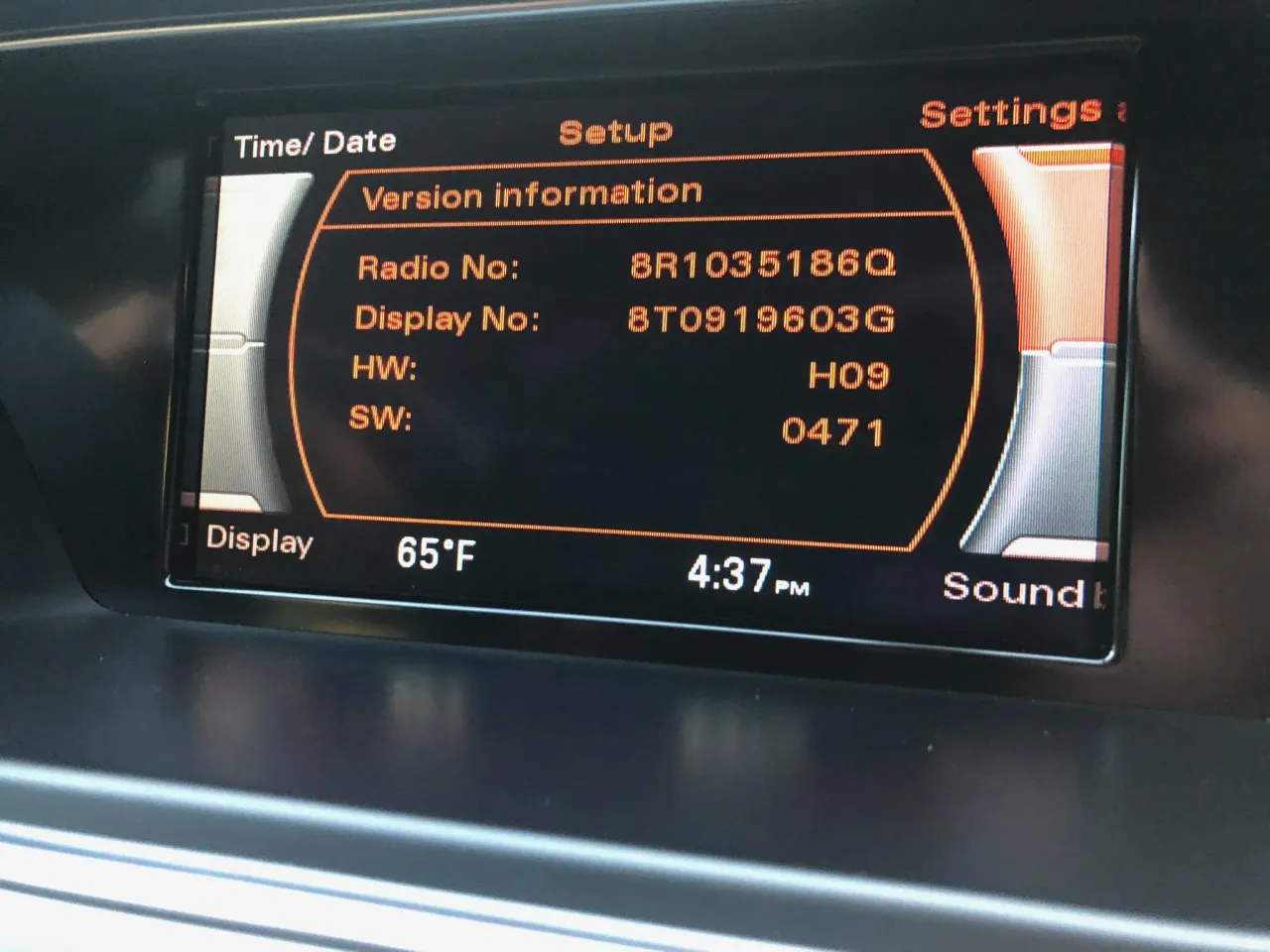 Audi A4 B8 wnętrze MMI