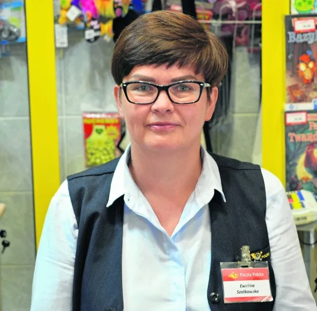 Poczta Polska listonosz pracownik okienka