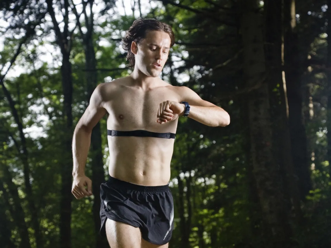 biegacz z pulsometrem błędy