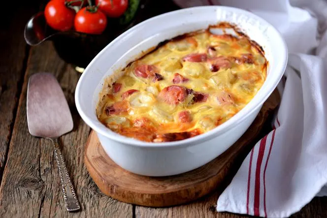 zapiekanka twarogowa wytrawna z ziemniakami