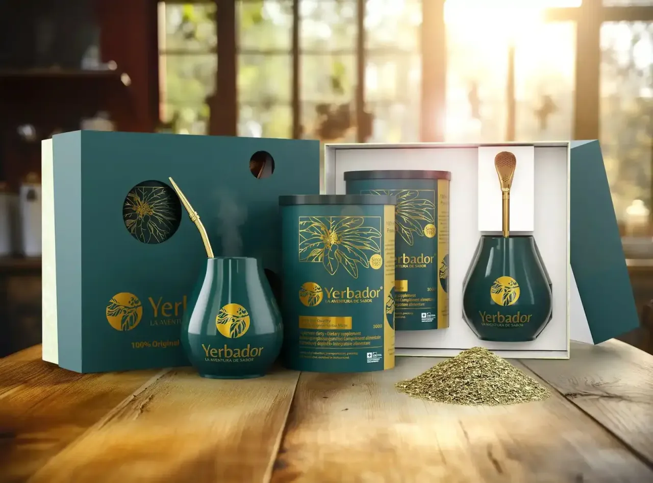 Yerba mate plantacja lub tradycyjne naczynie matero z bombillą