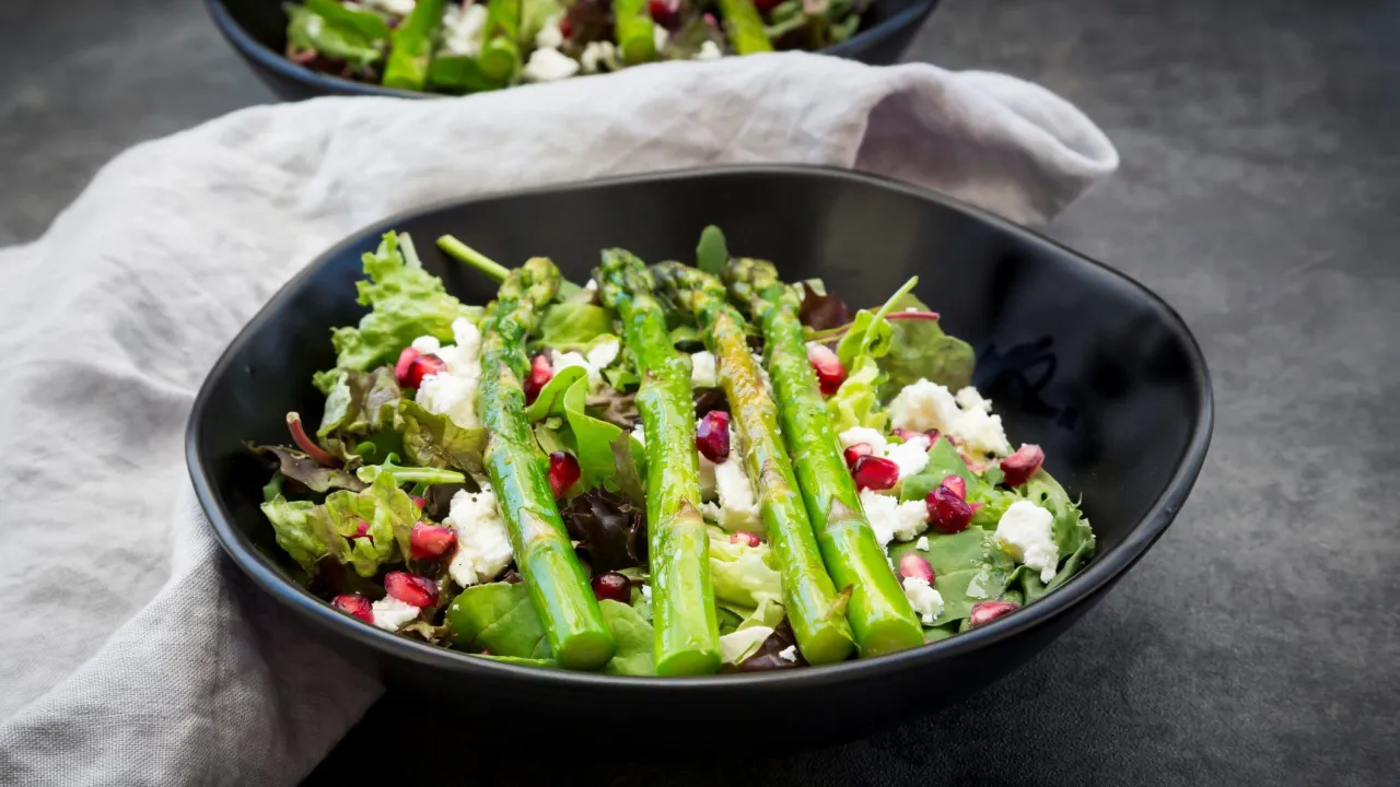 Kreative Spargelgerichte mit exotischen Gewürzen