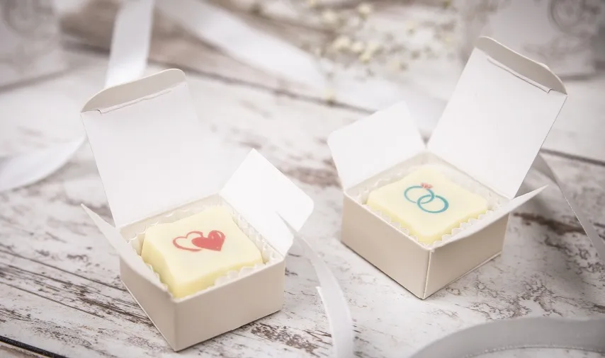 Zdjęcie Upominki dla gości weselnych: Słodkie, praktyczne, eko co wybrać?