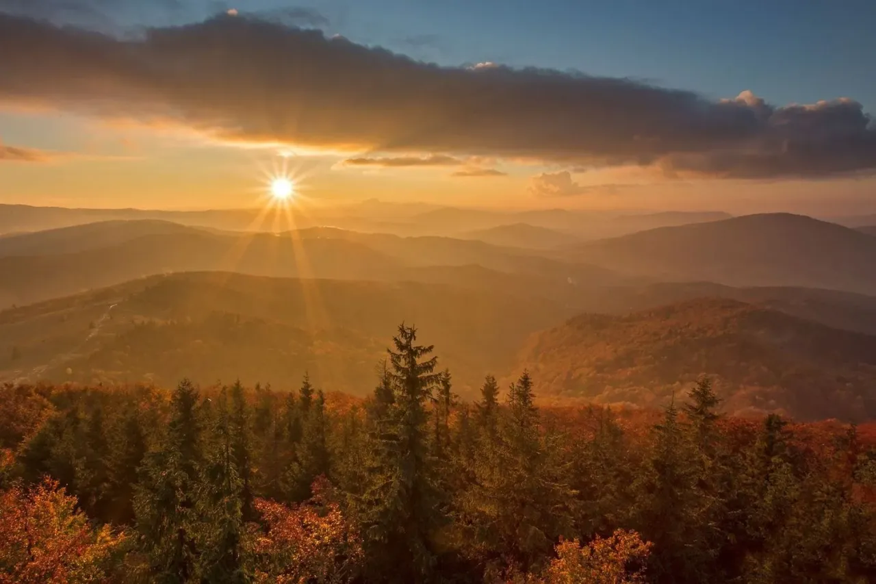 Beskid Wyspowy samotne szczyty