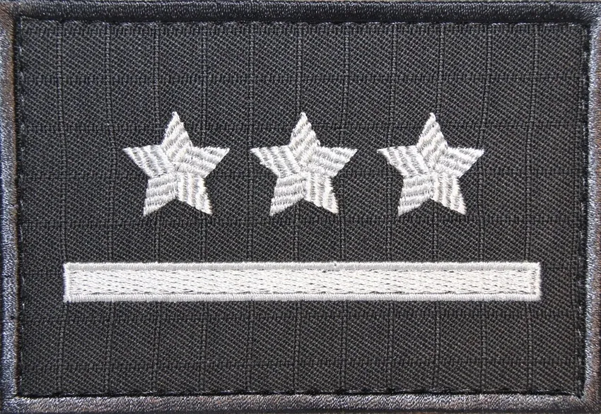 Dystynkcje Służby Więziennej przykłady