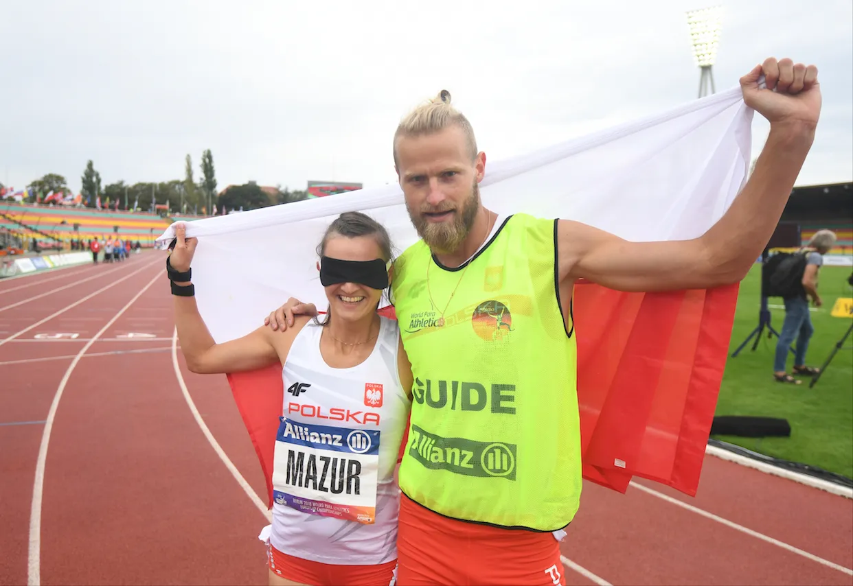 Zdjęcie Dlaczego Joanna Mazur straciła wzrok? Poznaj dramatyczną historię jej choroby